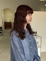 アワイ(awai)&nbsp;癖毛風ロングパーマ/オレンジヘア