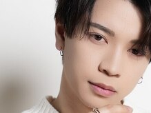 顔が小さく見える効果も！？目元印象が変わる魔法の眉デザイン” 顔全体のバランスが整い垢抜けた印象に。