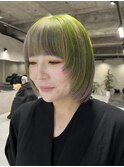 美髪ホワイトシルバーライムグリーンミックスマッシュボブ