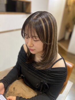ニフティー(Nifty)の写真/第一印象を左右する顔周りのデザイン。一人一人の骨格やクセを見極めて理想のデザインへ導きます！