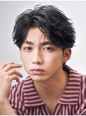 韓国マッシュカルマパーマコンマバングセンターパート黒髪ウルフ