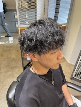 クオンヒール(QUON HEAL) 刈り上げツイストスパイラルマッシュr