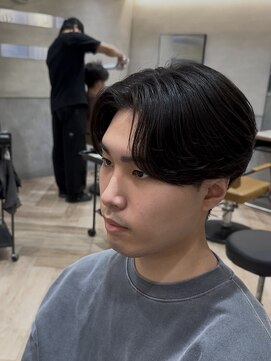 曲がる縮毛矯正専門店 バイ レイズ 名駅(曲がる縮毛矯正専門店 by RAYS) 曲がる縮毛矯正ニュアンス刈り上げセンターパート h