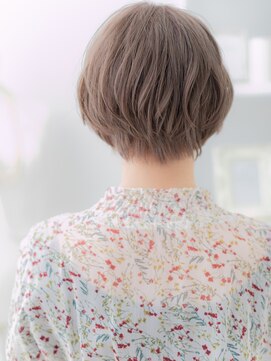 カバーヘア 上尾西口店(COVER HAIR) ミルクティーアッシュショートカットレイヤーA3上尾20代30代40代