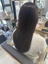 クム 川越(kum) brown beige