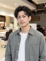 ブリリアント ヘアー ダイヤ(Brilliant Hair Dia)&nbsp;アップバングスパイラル｜大人メンズパーマ