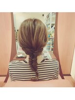 ジップヘアー(ZipHair) Zip　Hair★ゆるフィッシュボーンアレンジ★