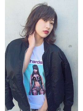 エヴァー(ever) ☆グレージュ☆ミディアムショート☆