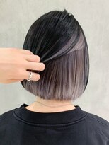 アイティー バイ アルバム 浦和店(IT by ALBUM)&nbsp;インナーホワイトグレー_エアリーミディショートパーマ_ba310571