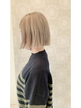 ミネヘアアンドメイク高知店 外国人風カラー