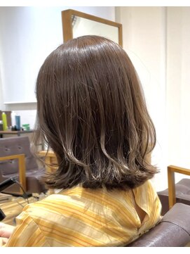 シエル エマージュ 松戸(CIEL Emerge) 【切りっぱなしボブ×ベージュ】