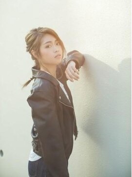 オレロ 国立(olelo) 大人ガーリー/似合わせカット/リバースセンターパート/国立