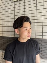 ウェルネス(Wellness) スキンフェードツイストスパイラルセンターパートサイドパート12