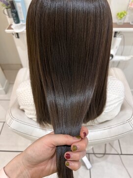 エクリフルール(equri fleur) 【目黒】【大人気】カット＋水素カラー＋5STEPトリートメント