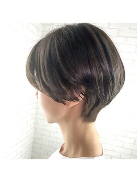 ラヴリア クルメ(LOVERIA KURUME) 大人ショート