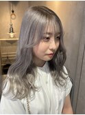 シルバーカラー  ミディアムヘア 渋谷