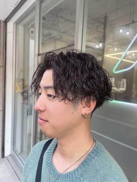 メンズサロン キング 梅田店(Men’s salon K!ng) 波巻きツイストスパイラルパーマ/フェザーパーマ/眉毛/メンズ