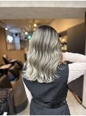 バレイヤージュ、ハイライト、レイヤーロング、グレーベージュ