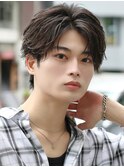刈り上げフェザーショートパーマ