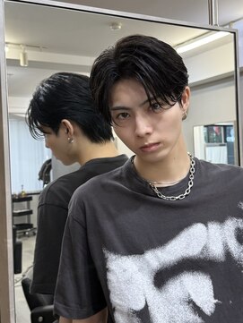 アイトーキョー 池袋(AI TOKYO) 毛流れセンターパート