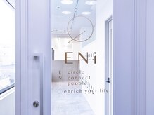 エニ 自由が丘(ENi)の雰囲気（[自由が丘駅/ショートカット/ショート/ボブ/ハイトーンカラー]）