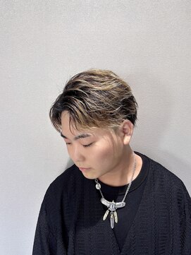 リット(lit.) フェザーショート ツーブロック 刈り上げ 20代30代