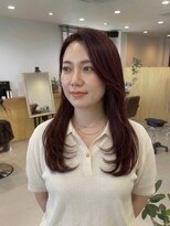 チオ(Chio)&nbsp;【富山】上品なツヤ感と立体感を楽しむ大人セミロング