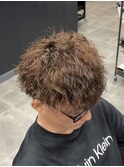 縦落ちパーマ×ブラウンベージュ