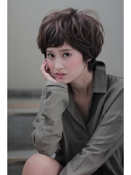 ヌーム 塚本店(NOOM) ショートパーマ　ボーイッシュ外国人風