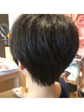 ヘアーアンドメイク ピース(HAIR&MAKE peace) サマーベリーショート