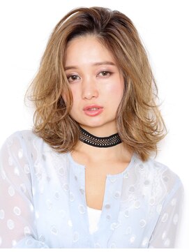 カラーワールド カンナヘアーメゾン(color world canna hair maison) cannaハイライトフェザー３