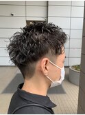 刈り上げパーマ