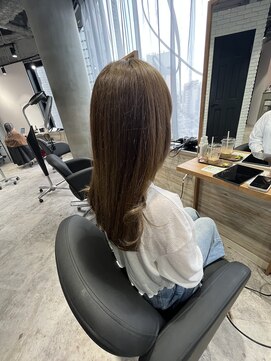 リーオオサカ(Lee Osaka) オリーブカラー×東芽生