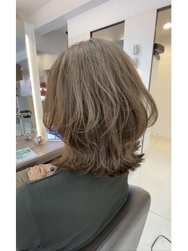 ブラウン(Brown) 色気あるレイヤーカット★白髪ぼかしハイライト