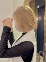 ロンドアベニール 北千住(Lond avenir)&nbsp;きりっぱなしボブハイトーンベージュ☆インナーカラー[北千住]