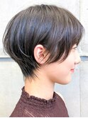 レディース黒髪ショートマッシュウルフ