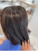 赤みを打ち消すハイライト