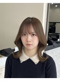ミルクティーベージュ/Wカラー/くびれヘア/ミディアムレイヤー