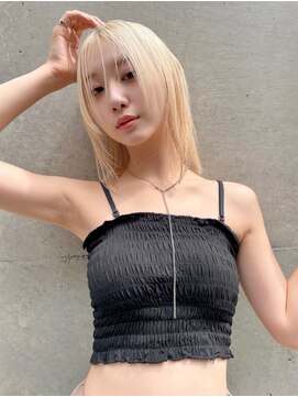 グリーン 町田(green) 【ミディアム】レイヤーロブ×ブロンド