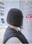 クラシカル＋前下がりボブ