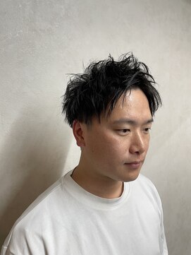 MEN’S HAIR/サーフカール/刈り上げセンターパート/千葉駅