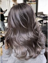 アルカナ 明治神宮前原宿(ARCANA) デザインカラーハイライトカラーケアブリーチダブルカラー渋谷