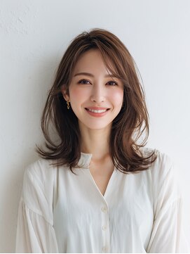 e.m.a プレミアムビューティーサロン 栄駅店(e.m.a PREMIUM BEAUTY SALON) レイヤーカット/イメチェン/外ハネボブ/美髪/ワイドバング/髪型