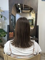ノーム(norm) 透明感たっぷりのショコラグレージュ