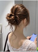 ゆるふわシニョン/アップスタイル/まとめ髪/ふわふわスタイル
