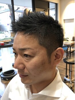 ヘアーステーショントップ(hair station TOP)の写真/デキる男のON/OFF使い分けスタイル◎営業経験のあるスタイリストが、ビジネスマン向け好印象スタイルを作る