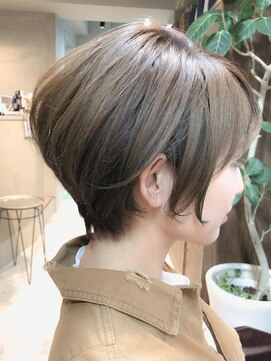 ヘアアンドライフ エジェリデイズ(hair&life egerie days) イメチェンハンサムショートくすみベージュ◎20代30代40代50代