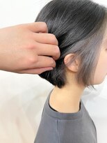 オル(Olu)&nbsp;【 MASAYA】ミニボブ×ホワイトグレー×インナーカラー