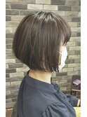 束感ショートボブ×【暗髪】グレージュカラー