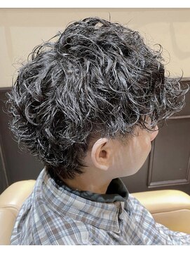 チョス(Chos) スパイラルショートウルフ